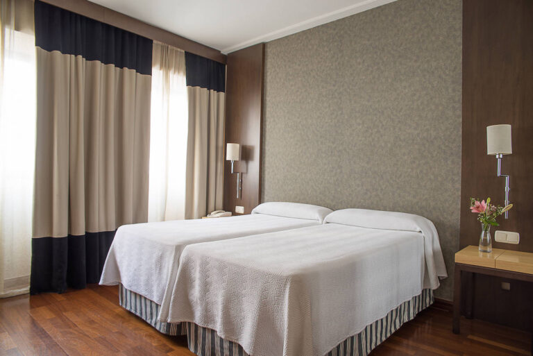 HOTEL INGLATERRA ®, Granada, Spain - Official Website